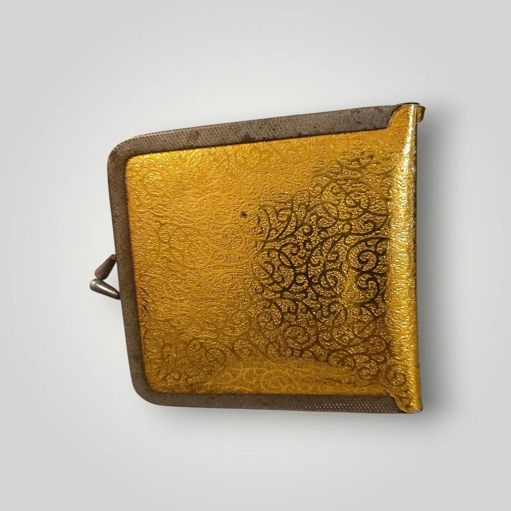VTG Gold Embossed Folding Compact Double Mirror Wallet Styl 4